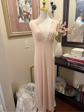 Vintage Kayser Blush Slip Dress with Lace-Trim